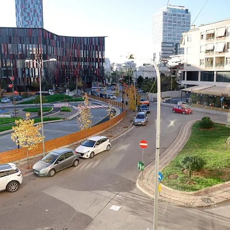Apartment Cozy Flat Near The Air Albania Stadium *