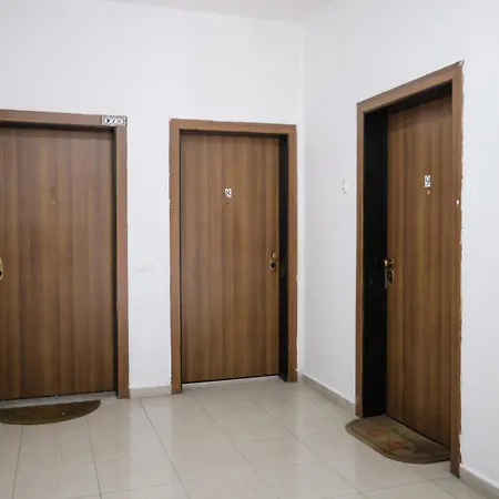Cozy Flat Near The Air Albania Stadium Apartment *